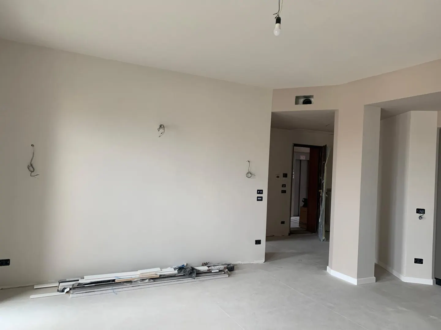 Lavorazioni interne in corso nell'appartamento
